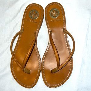 Tory Burch Leather Flip Flops. Size 7